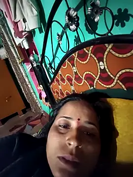 Snapshot of Reena_lodha chatting on February 19, 2026, 11:12 pm Reena lodha online show from February 19, 2026, 11:12 pm