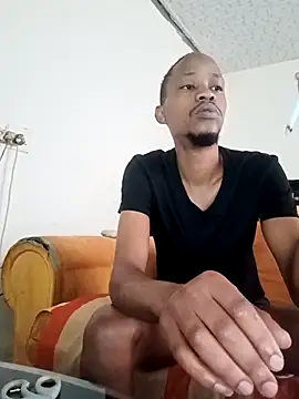 Snapshot of Winterslender chatting on February 24, 2026, 5:08 am Winterslender online show from February 24, 2026, 5:08 am