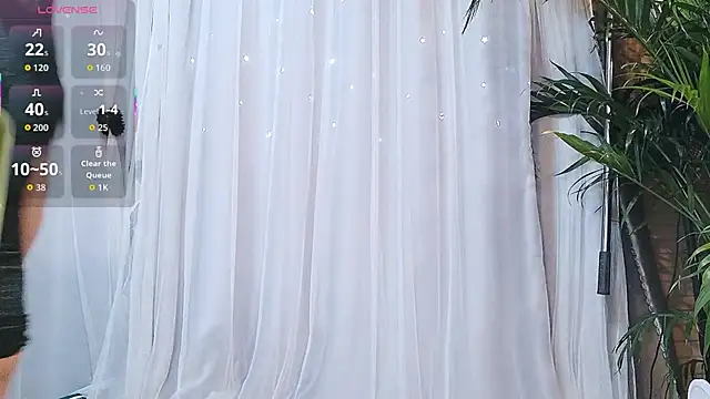 neinei bao online show from February 1, 2026, 2:21 am