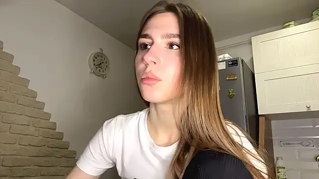 ElsieKuhlmann online show from February 26, 2026, 5:07 am