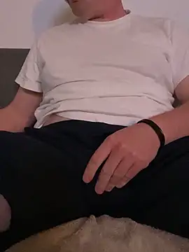 Fat  Slut online show from April 20, 2026, 7:37 pm