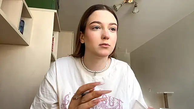 JammieMickiewicz online show from February 16, 2026, 8:24 am