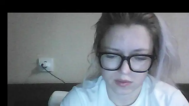 Dolce Tempt online show from February 28, 2026, 10:20 pm