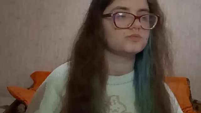 Miyabeee online show from February 7, 2026, 8:11 am