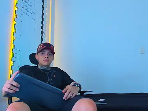 Thomas-Wil online show from February 3, 2026, 6:40 am