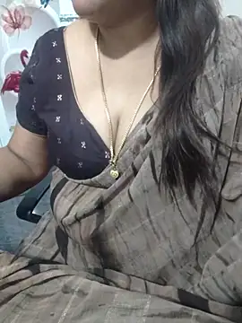 Kannada-Telugu-Tamil143 online show from April 14, 2026, 4:12 pm