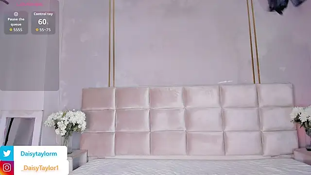 DaisyTaylor   online show from February 5, 2026, 1:07 pm