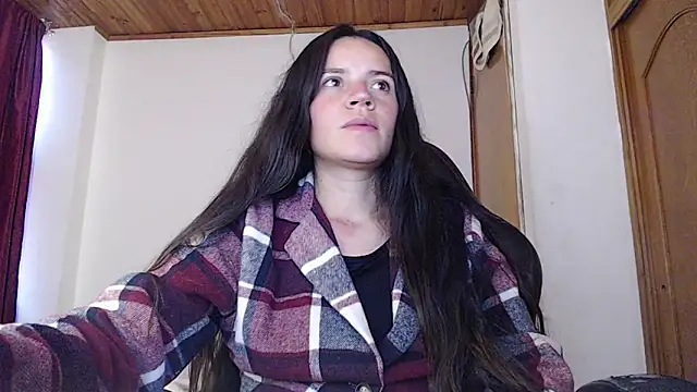 Shanel Lozano online show from May 8, 2026, 8:12 pm