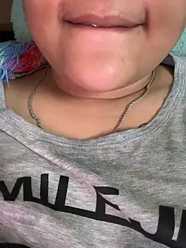 HotNeha08 online show from February 20, 2026, 6:32 pm