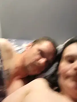 roksa2026 online show from April 16, 2026, 9:39 pm