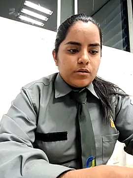 Isabel 3 online show from February 25, 2026, 2:12 am