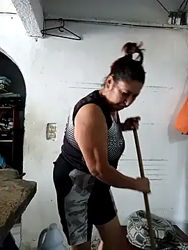 Snapshot of PatriciaGrajales chatting on February 12, 2026, 2:39 pm PatriciaGrajales online show from February 12, 2026, 2:39 pm