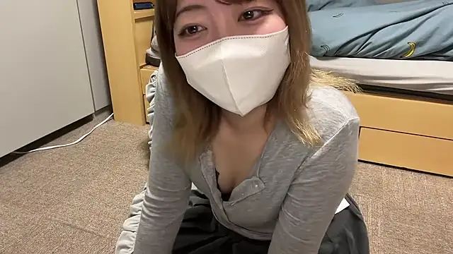 koko xoxo online show from April 12, 2026, 2:42 pm