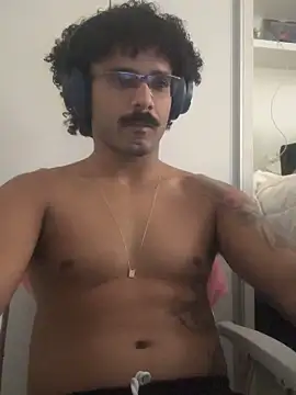 Snapshot of Gustavo17model chatting on March 2, 2026, 5:31 pm Gustavo17model online show from March 2, 2026, 5:31 pm