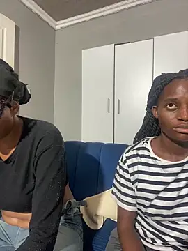 CreamyCupCake 96 online show from April 13, 2026, 8:24 pm