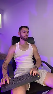 Apolo lux1 online show from March 4, 2026, 8:49 pm