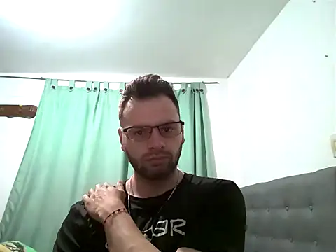 Snapshot of Baphomet212341 chatting on February 3, 2026, 6:40 am Baphomet212341 online show from February 3, 2026, 6:40 am