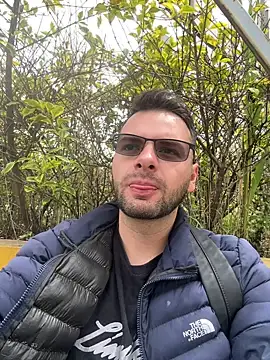 Snapshot of Baphomet212341 chatting on February 1, 2026, 5:44 pm Baphomet212341 online show from February 1, 2026, 5:44 pm