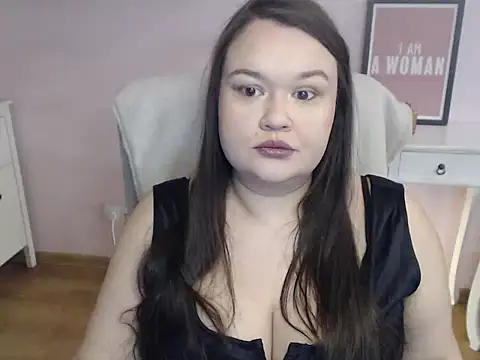 HollyDanceSoul online show from February 4, 2026, 5:24 am