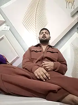 Pulkeet1433 online show from February 13, 2026, 12:49 pm