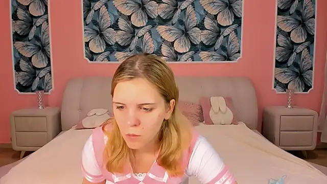 ALZA AZURE online show from April 5, 2026, 10:27 pm