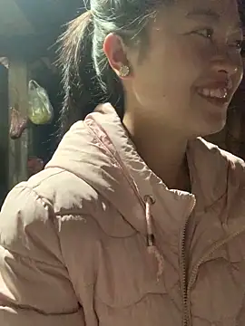 Snapshot of Naalyy chatting on February 3, 2026, 2:53 am Naalyy online show from February 3, 2026, 2:53 am