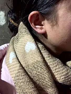 Snapshot of Naalyy chatting on January 15, 2026, 2:48 am Naalyy online show from January 15, 2026, 2:48 am