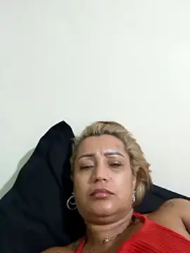 Thaismotta online show from January 9, 2026, 6:26 pm