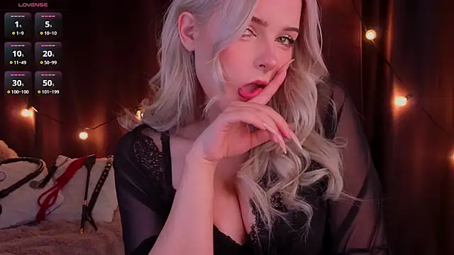 Snapshot of ShyniAlice chatting on February 25, 2026, 5:07 am ShyniAlice online show from February 25, 2026, 5:07 am