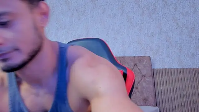 Adonys Lewis  online show from January 17, 2026, 7:34 am