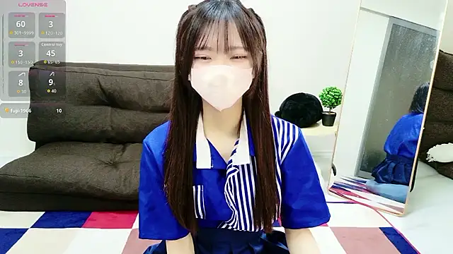 Snapshot of Nanamin- chatting on May 25, 2026, 11:31 am Nanamin- online show from May 25, 2026, 11:31 am