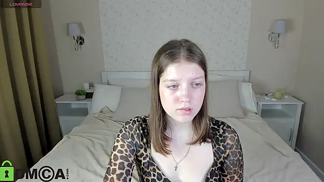 Casandra Joness online show from April 1, 2026, 6:04 am