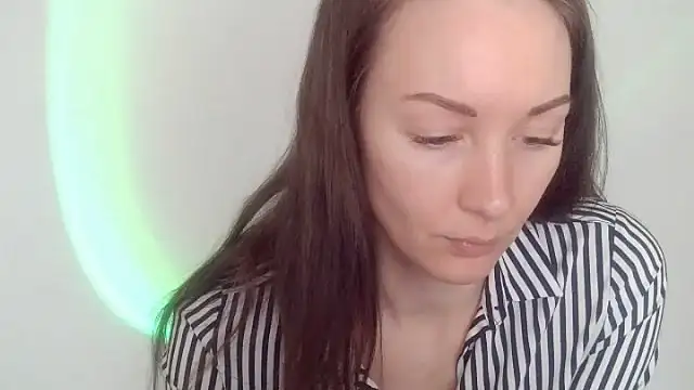 Snapshot of Novalyna chatting on February 26, 2026, 11:32 am Novalyna online show from February 26, 2026, 11:32 am