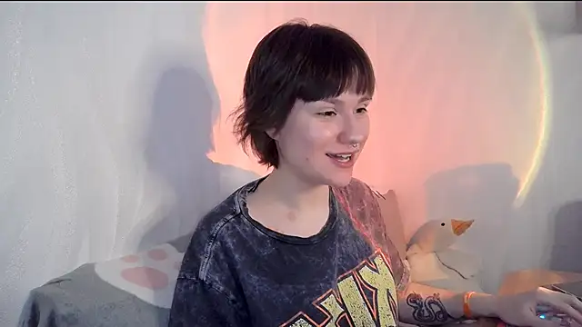 UwuJudy Osas online show from February 6, 2026, 11:39 am