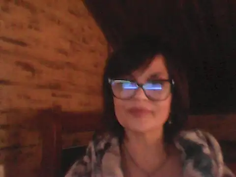Snapshot of KlaraFialova chatting on January 11, 2026, 10:33 am KlaraFialova online show from January 11, 2026, 10:33 am