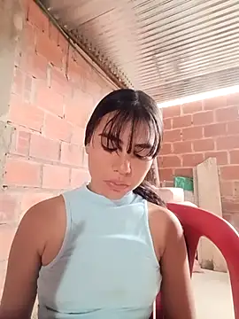 triana-hot18 online show from January 15, 2026, 12:19 pm