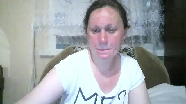 Snapshot of Norma_Wall chatting on June 7, 2026, 6:35 pm Norma Wall online show from June 7, 2026, 6:35 pm