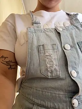 Shayla--broos online show from February 9, 2026, 7:45 pm