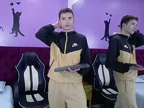 Iam Smith  online show from January 15, 2026, 12:08 pm