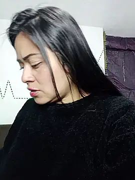 gabriela grace1 online show from February 5, 2026, 1:51 pm