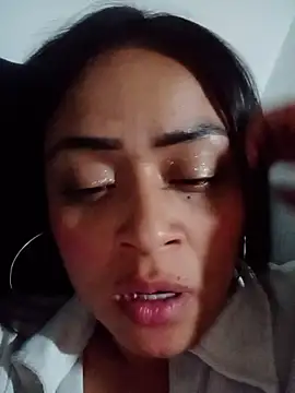 gabriela grace1 online show from February 13, 2026, 3:28 am