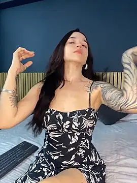 Snapshot of _Charlotte_Rose chatting on February 13, 2026, 9:37 pm Charlotte Rose online show from February 13, 2026, 9:37 pm