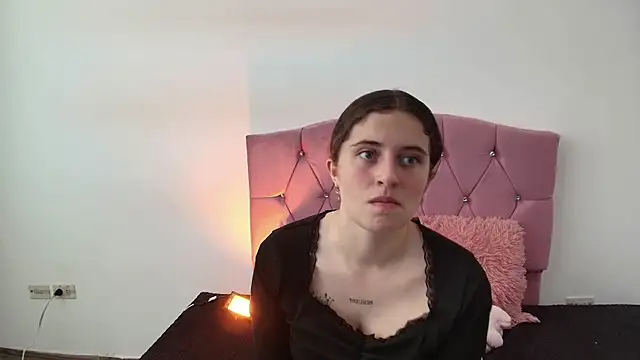 Cherry Boomxx online show from February 27, 2026, 6:08 pm