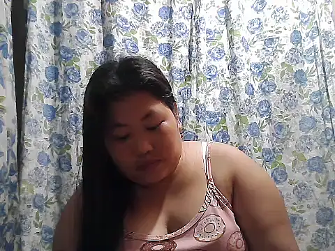 Snapshot of pinay_rose14 chatting on February 10, 2026, 9:52 am pinay rose14 online show from February 10, 2026, 9:52 am