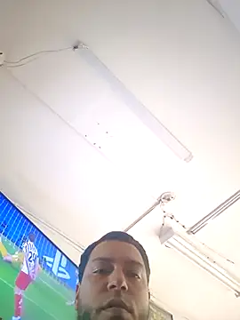 mago vive online show from April 8, 2026, 7:04 pm