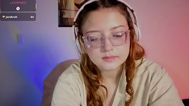 Snapshot of Mia_Franklyn chatting on April 28, 2026, 2:27 am Mia Franklyn online show from April 28, 2026, 2:27 am