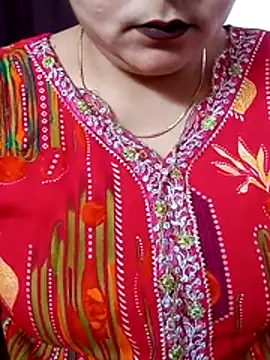 Snapshot of sexy_Mal7 chatting on February 6, 2026, 5:03 am sexy Mal7 online show from February 6, 2026, 5:03 am