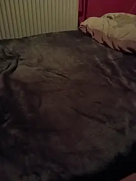 Snapshot of Masztisfiu2 chatting on February 13, 2026, 11:27 pm Masztisfiu2 online show from February 13, 2026, 11:27 pm