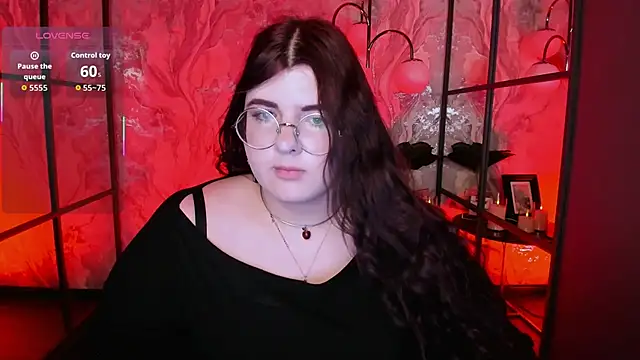 Siena aa online show from April 4, 2026, 9:43 pm