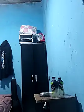 gaellymurlockx18 online show from February 6, 2026, 5:03 am